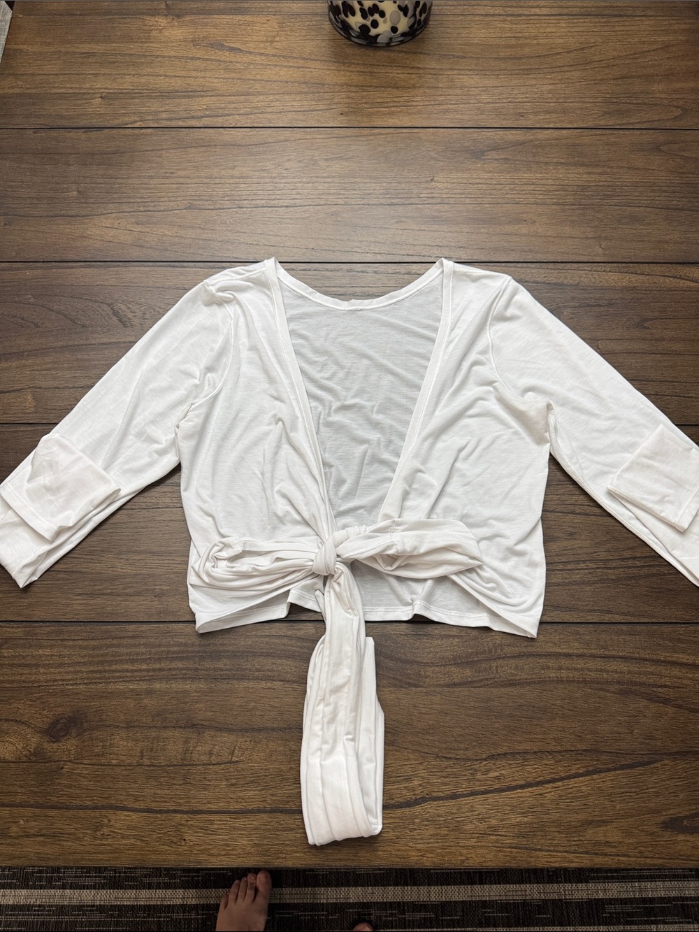 lululemon athletica White Tie-Front Crop Top